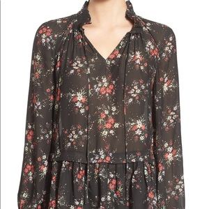 RO & DE Floral Print Poet Blouse